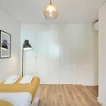 Flat W/ Balcony & Workspace By Hostwise Apartmán *