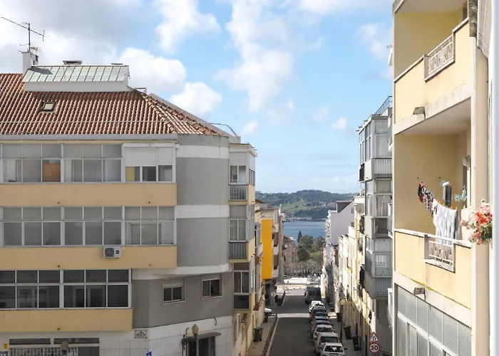 Flat W/ Balcony & Workspace By Hostwise * Lisboa